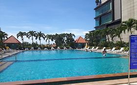 Blue Ocean Suite